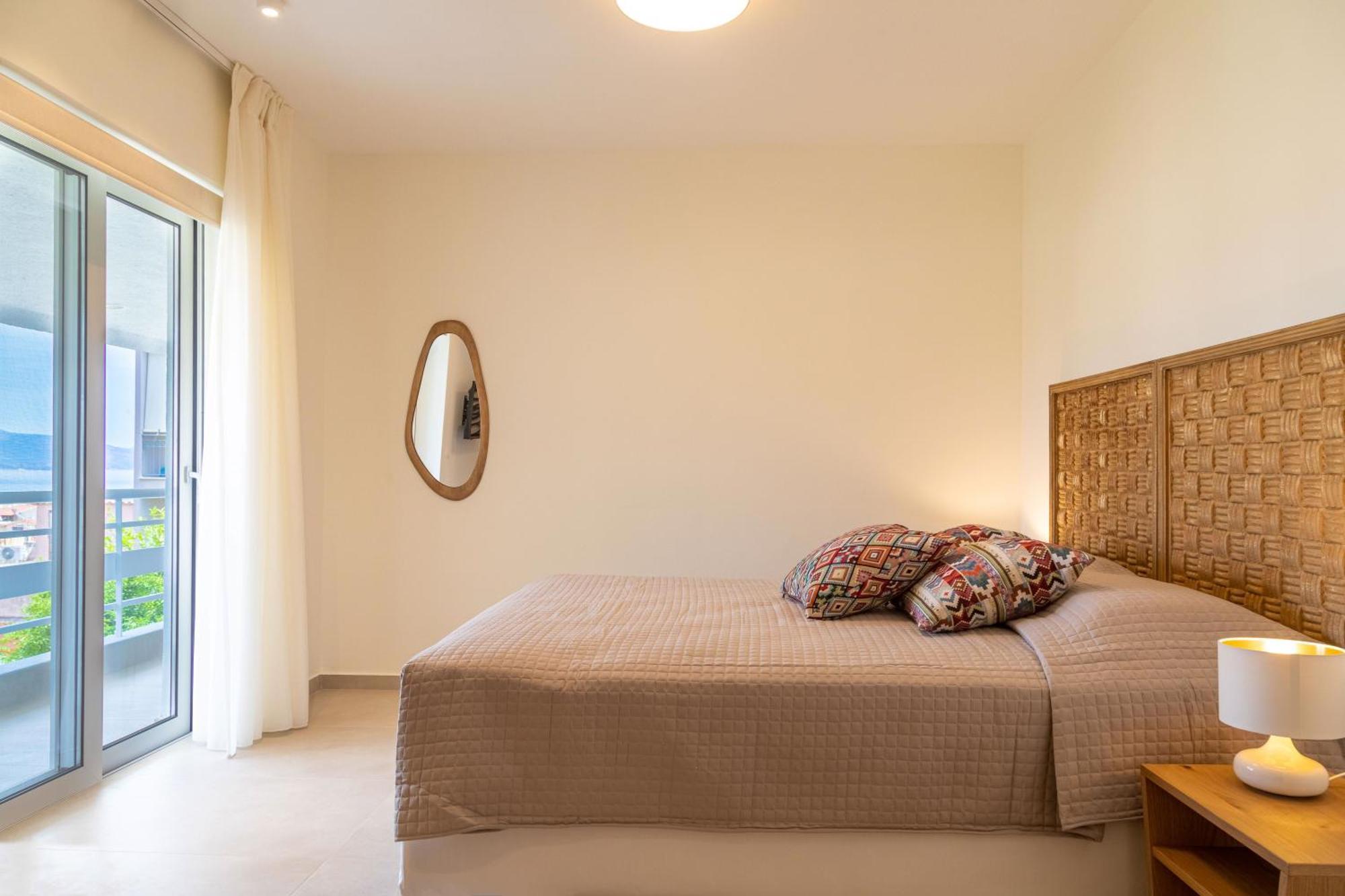 Arancia Elegant Rooms And Suites Tolo Exterior photo