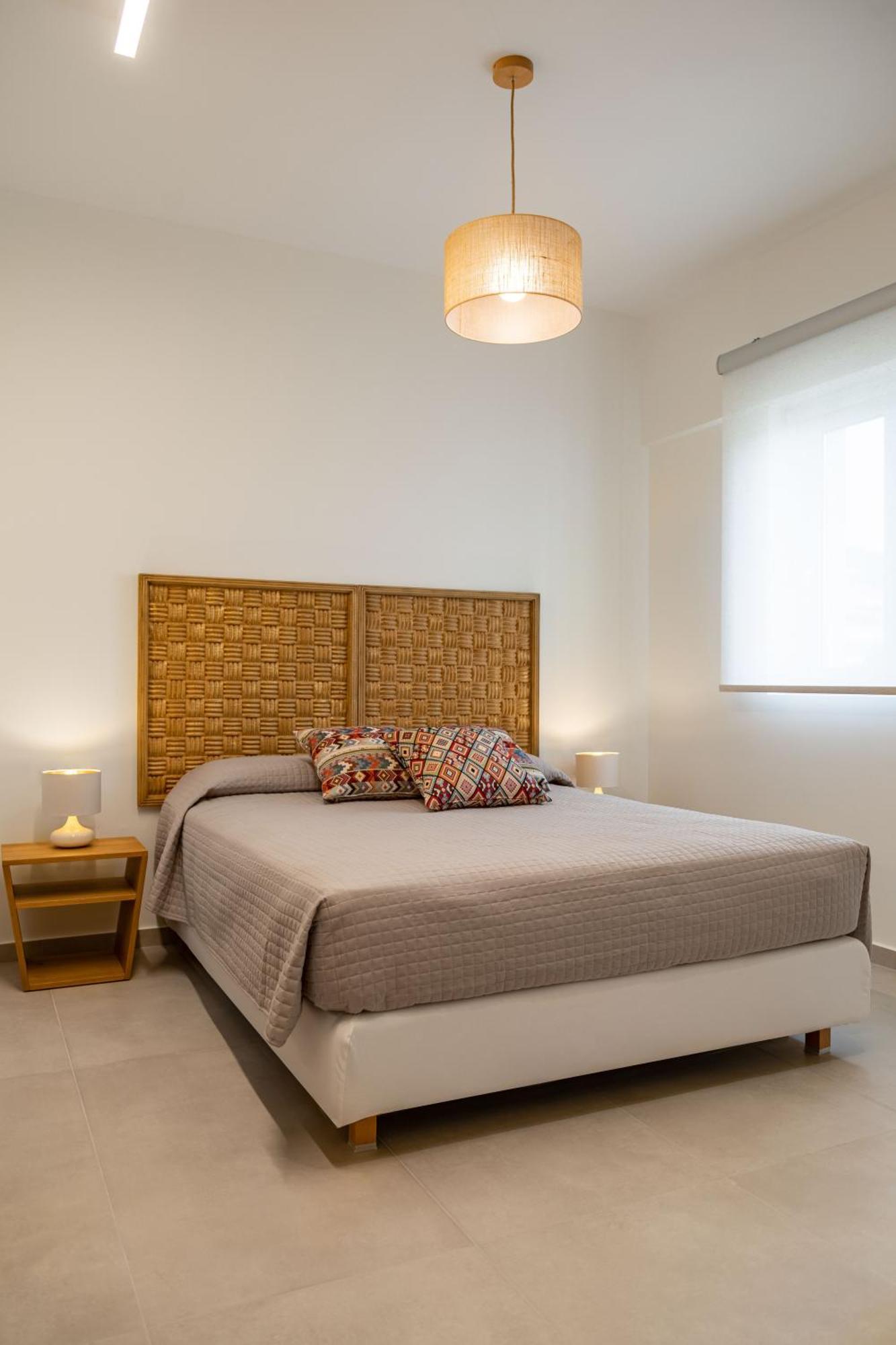 Arancia Elegant Rooms And Suites Tolo Exterior photo