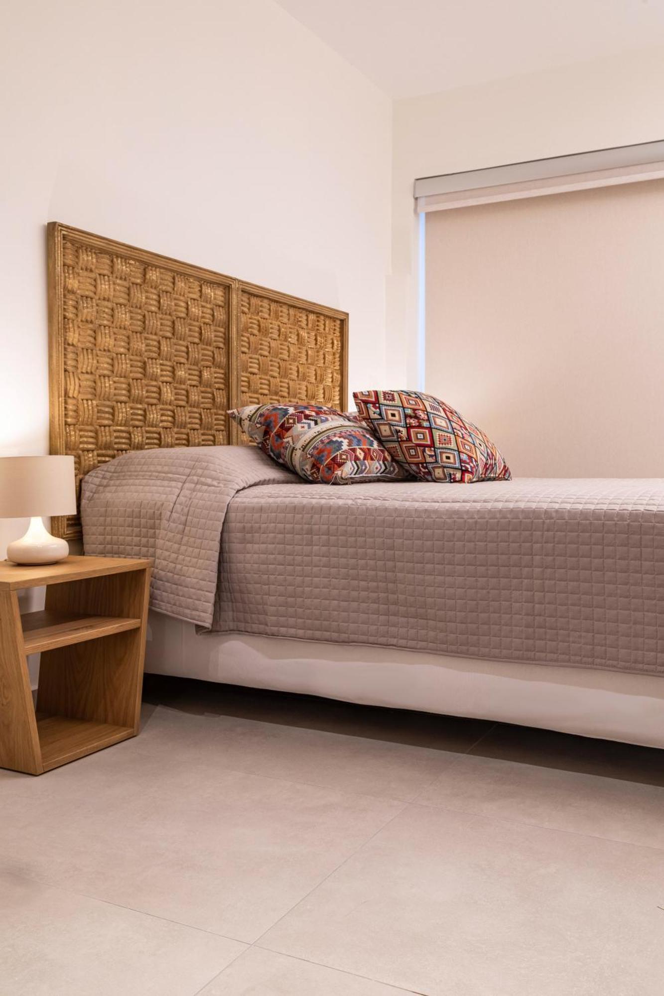 Arancia Elegant Rooms And Suites Tolo Exterior photo